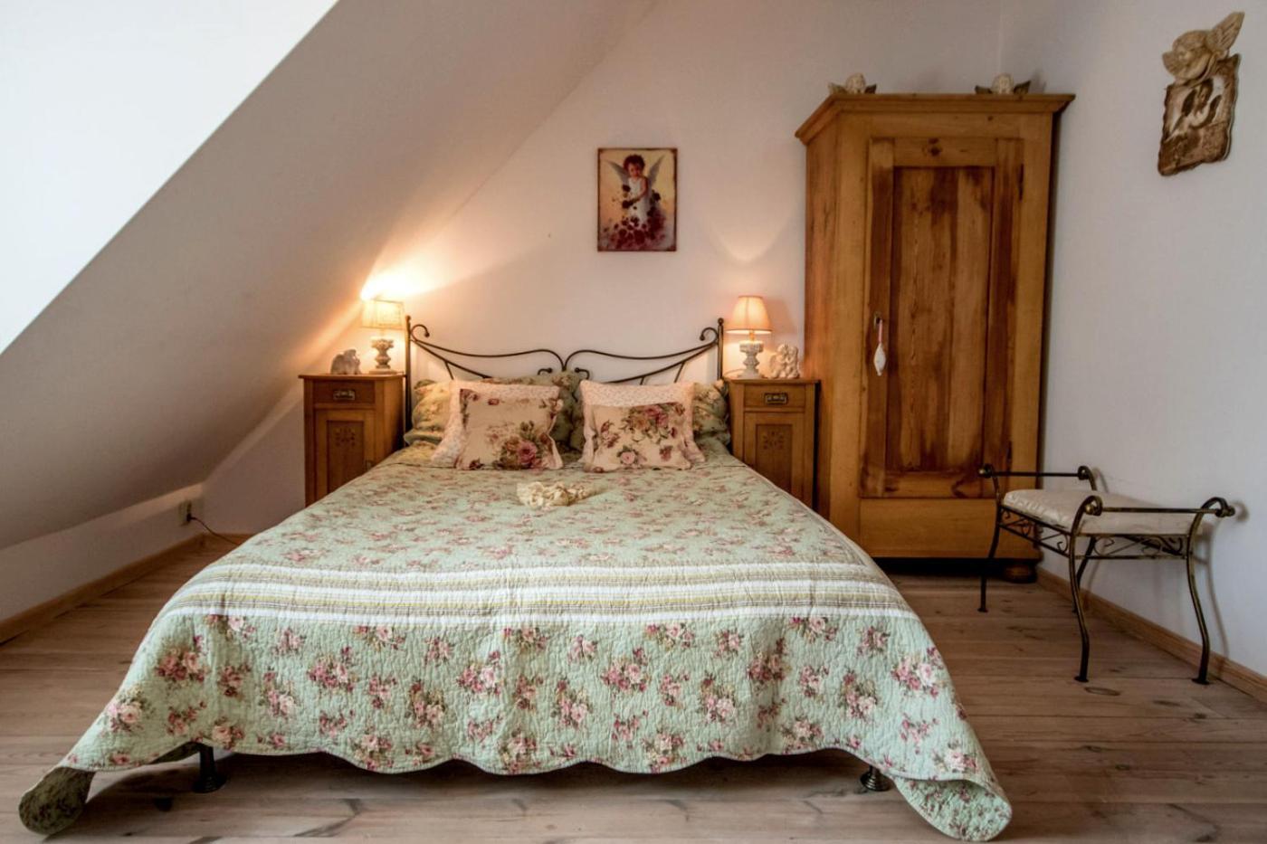 Bed and Breakfast Dom Pod Skrzydlami Gawliki Wielkie Esterno foto