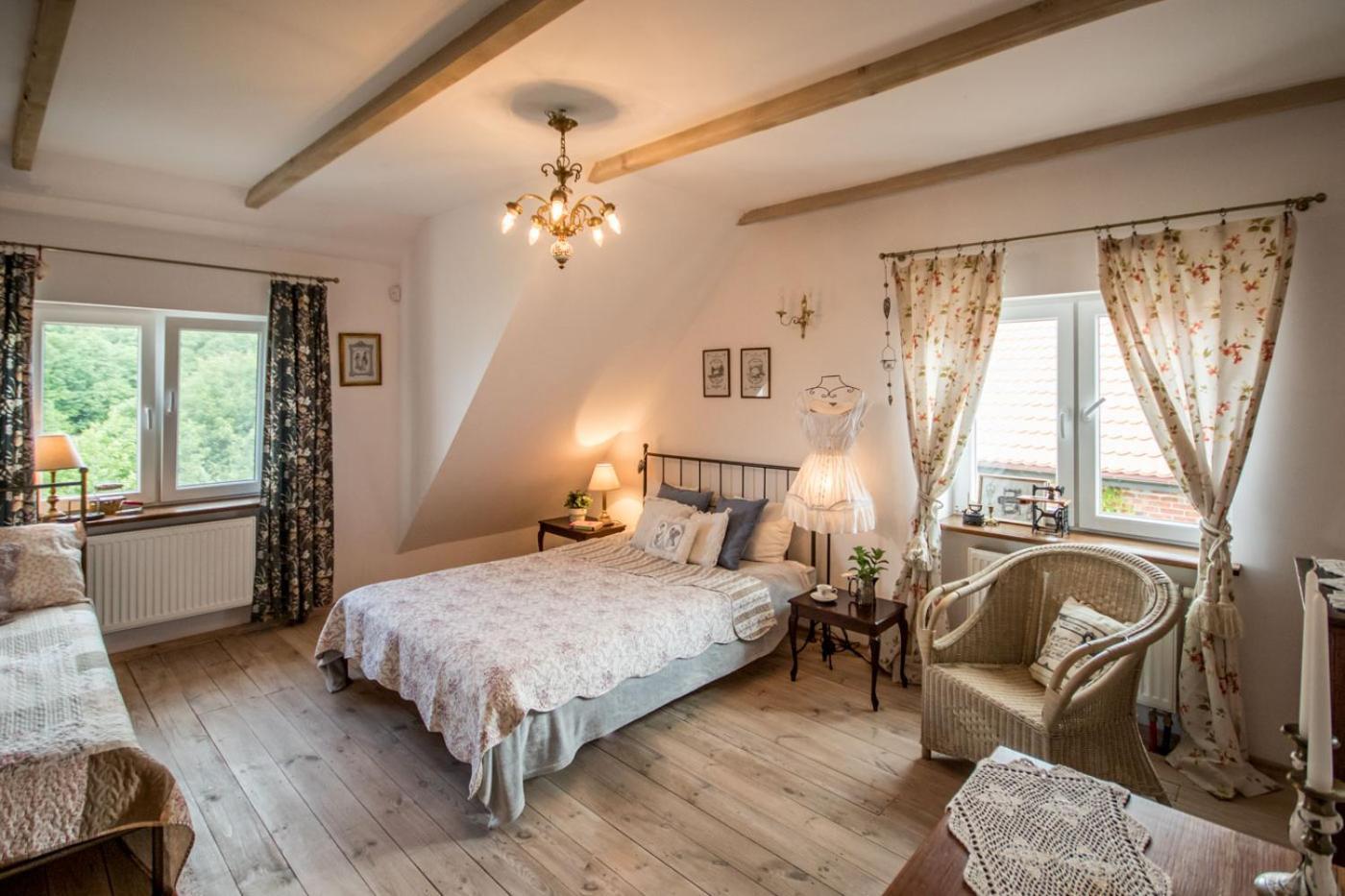 Bed and Breakfast Dom Pod Skrzydlami Gawliki Wielkie Esterno foto