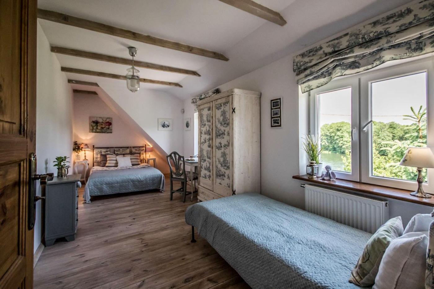 Bed and Breakfast Dom Pod Skrzydlami Gawliki Wielkie Esterno foto