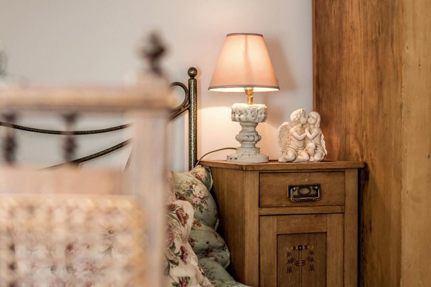 Bed and Breakfast Dom Pod Skrzydlami Gawliki Wielkie Esterno foto