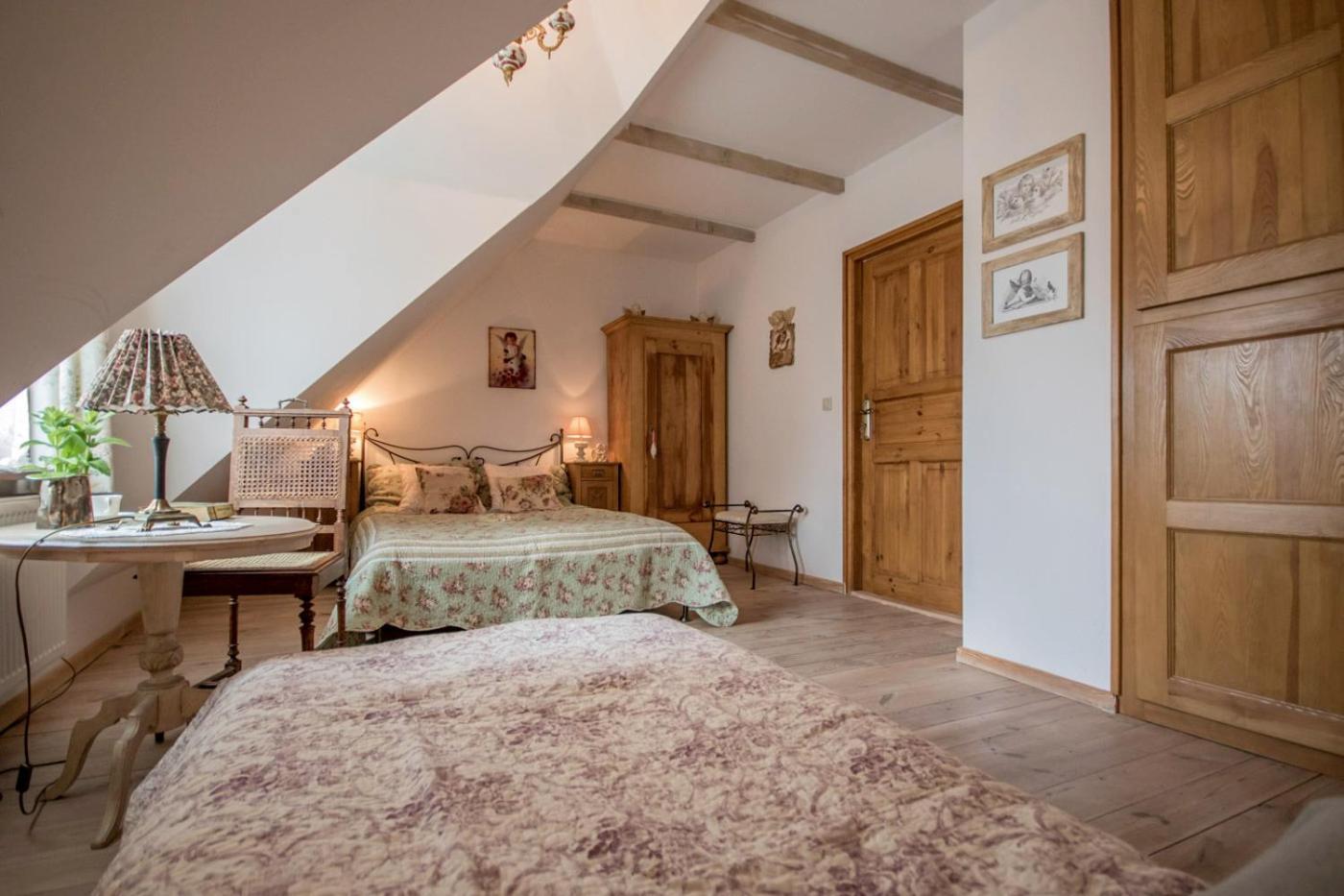 Bed and Breakfast Dom Pod Skrzydlami Gawliki Wielkie Esterno foto